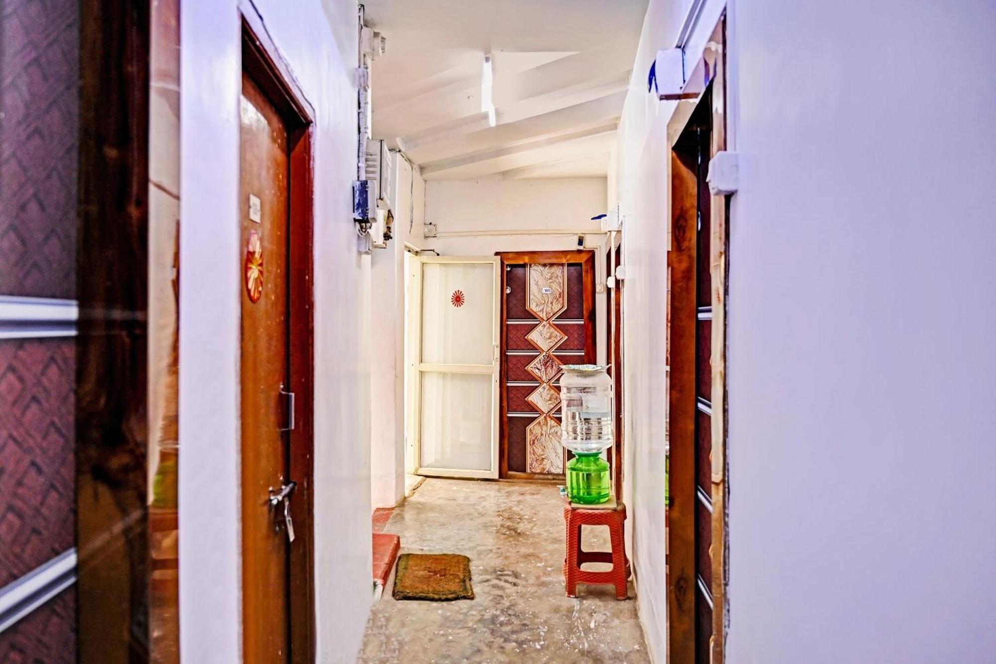 Hotel O Om Shanti Inn Calcutta Eksteriør billede